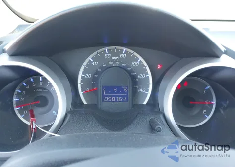 2012 Honda Fit z USA, uszkodzony, nr VIN JHMGE8H33CS002183